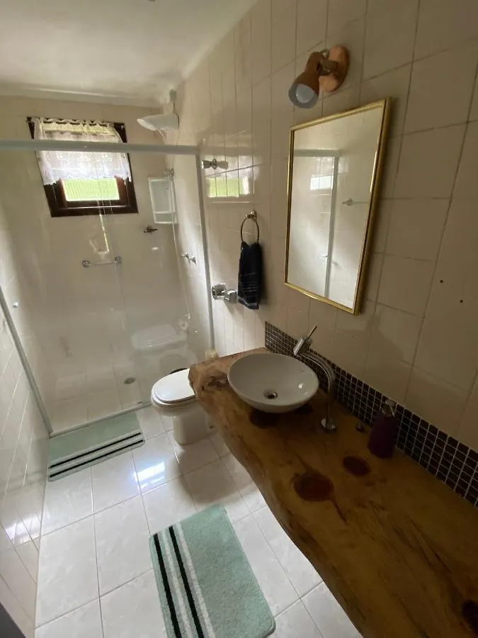 Apartamento em Condomínio Campos do Jordão